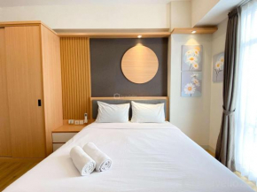 Best Homey 1BR at 52th Floor Vasanta Innopark Apartment By Travelio